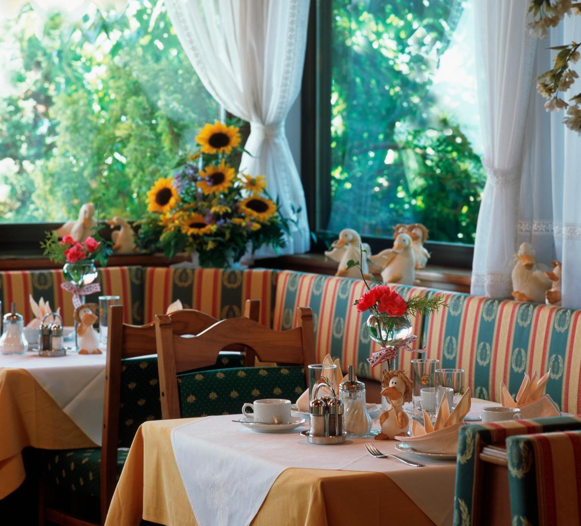 Hotel Garni Nachtigall 3*